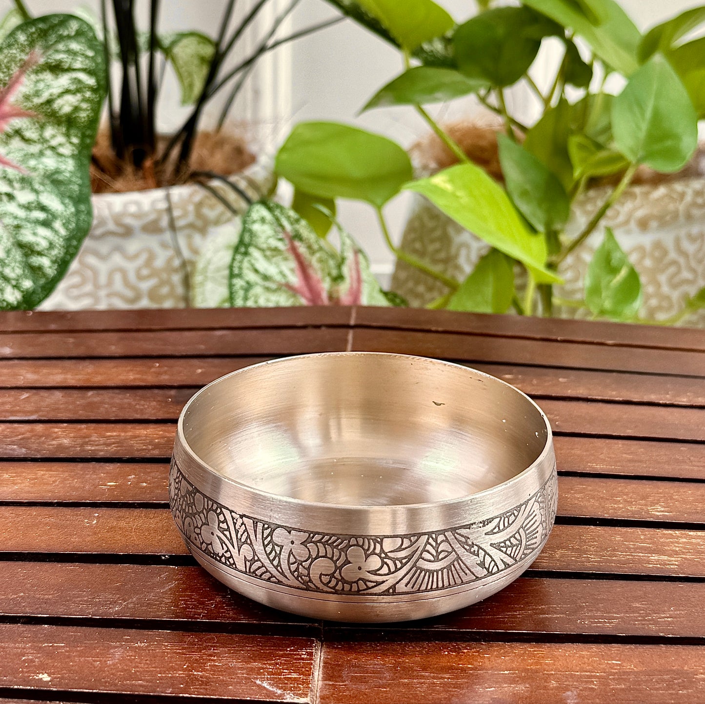 Handcrafted Bronze Thali Set with Intricate Engravings