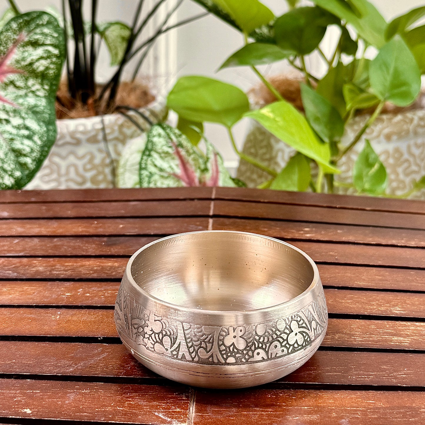Handcrafted Bronze Thali Set with Intricate Engravings