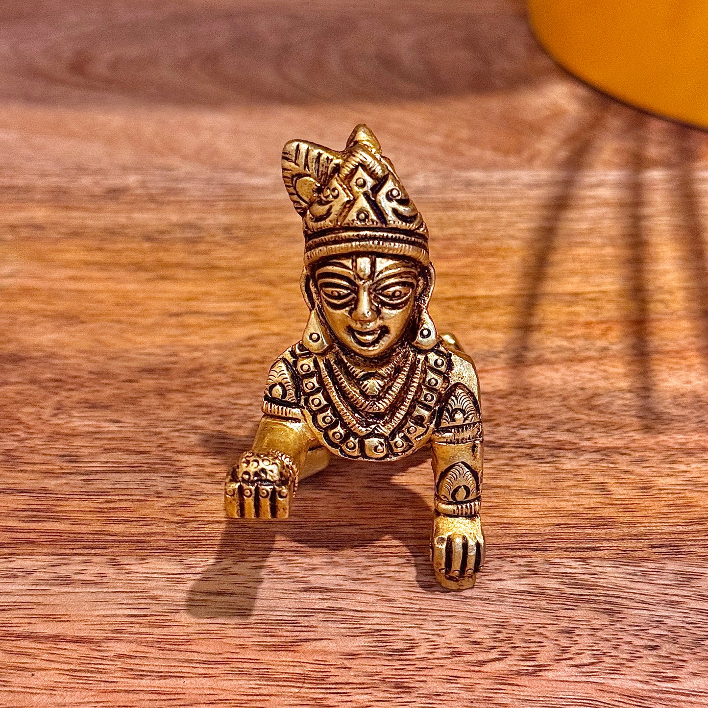 Premium Brass Laddu Gopal Idol – Divine Grace for Your Home Mandir