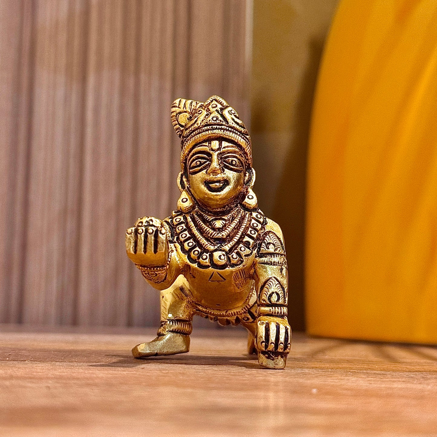 Premium Brass Laddu Gopal Idol – Divine Grace for Your Home Mandir