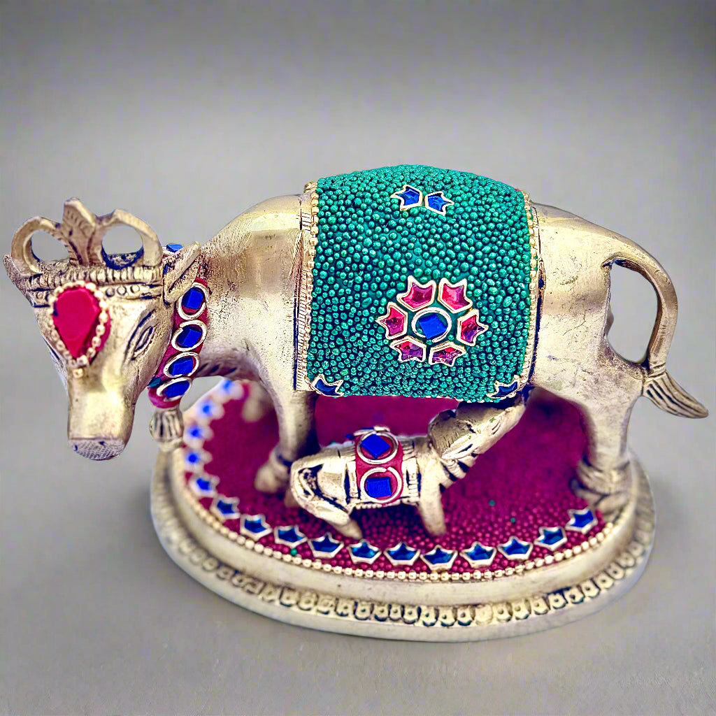 Premium Brass Kamadhenu Cow & Calf Idol | Handcrafted Decor | Traditional Indian Gift