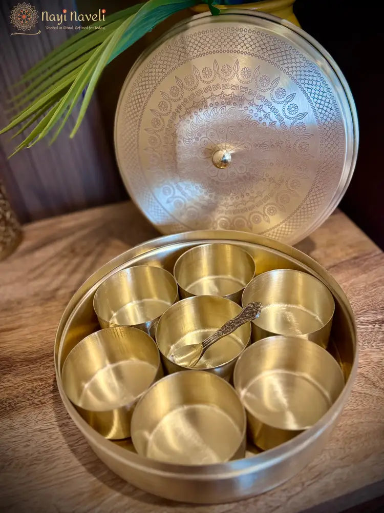 Brass Masala Daani