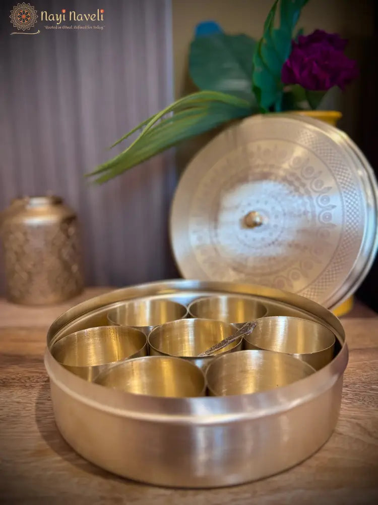 Brass Masala Daani