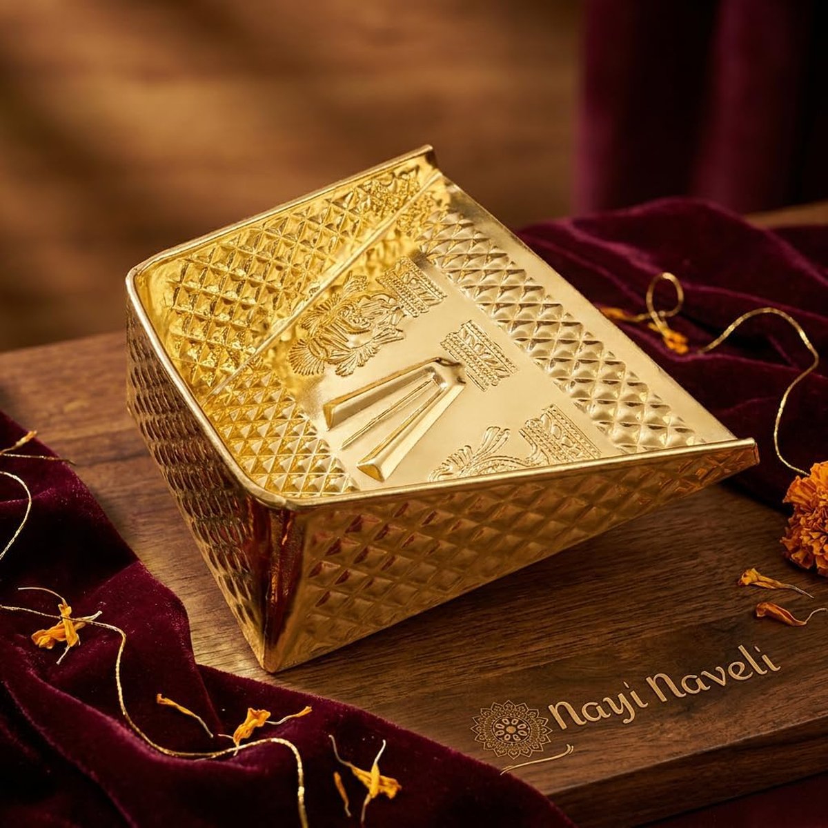 Brass Muram Soop Pooja Tray