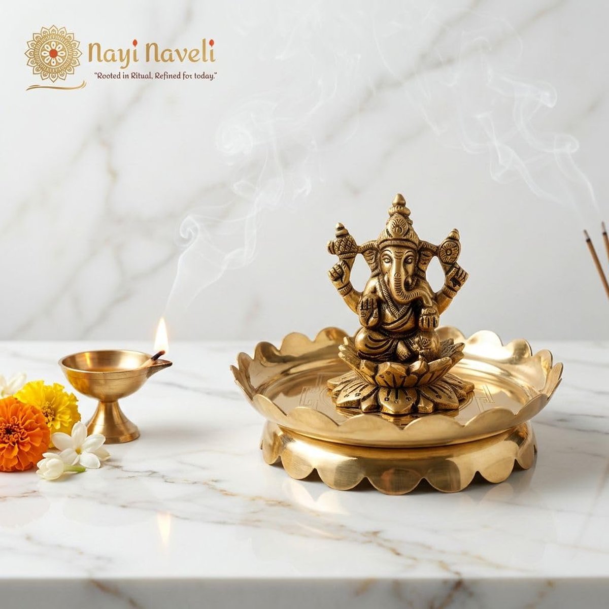 Brass Shree Yantra Lotus Stand, photo 2