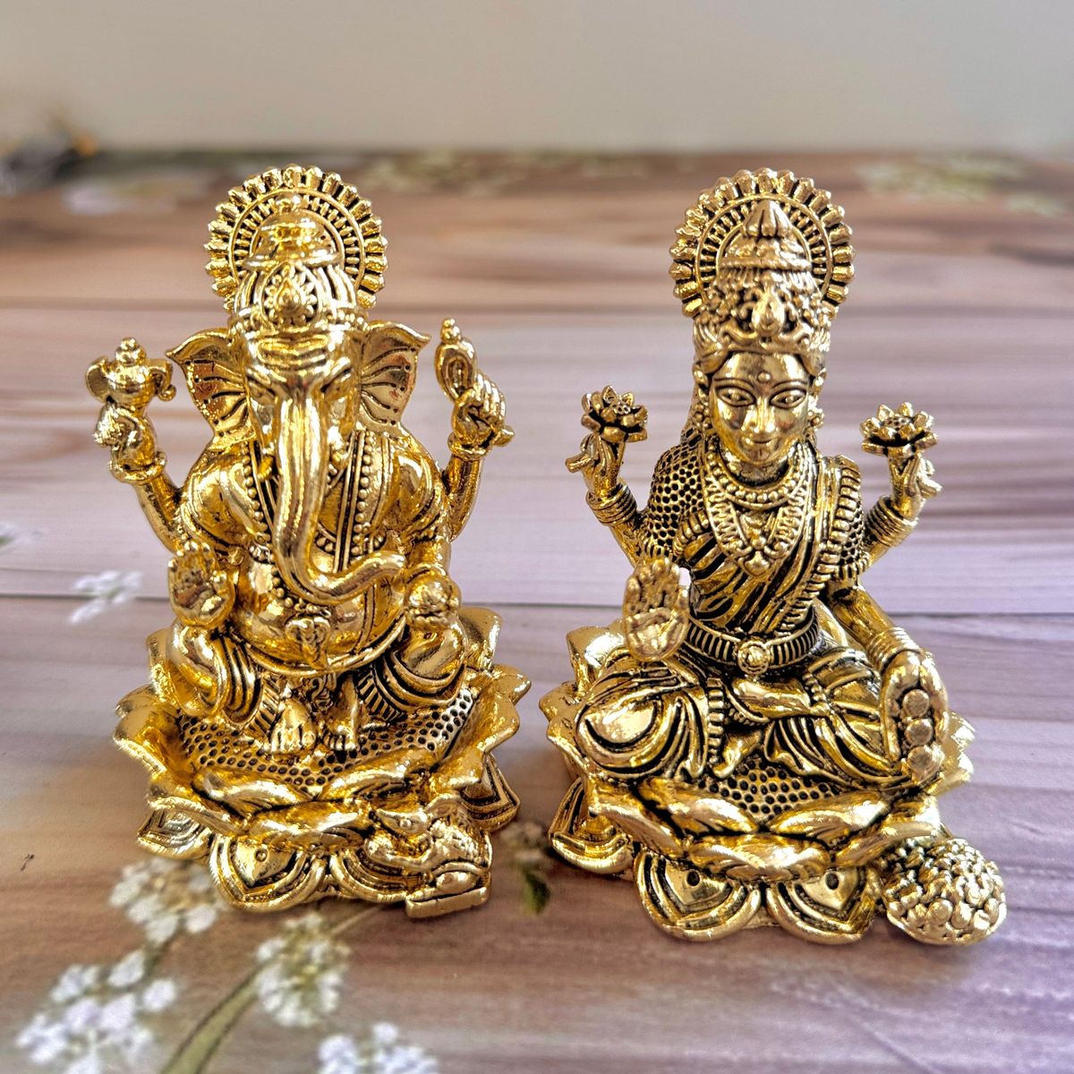 Premium Fine Brass Lakshmi Ganesha Idols — photo 2