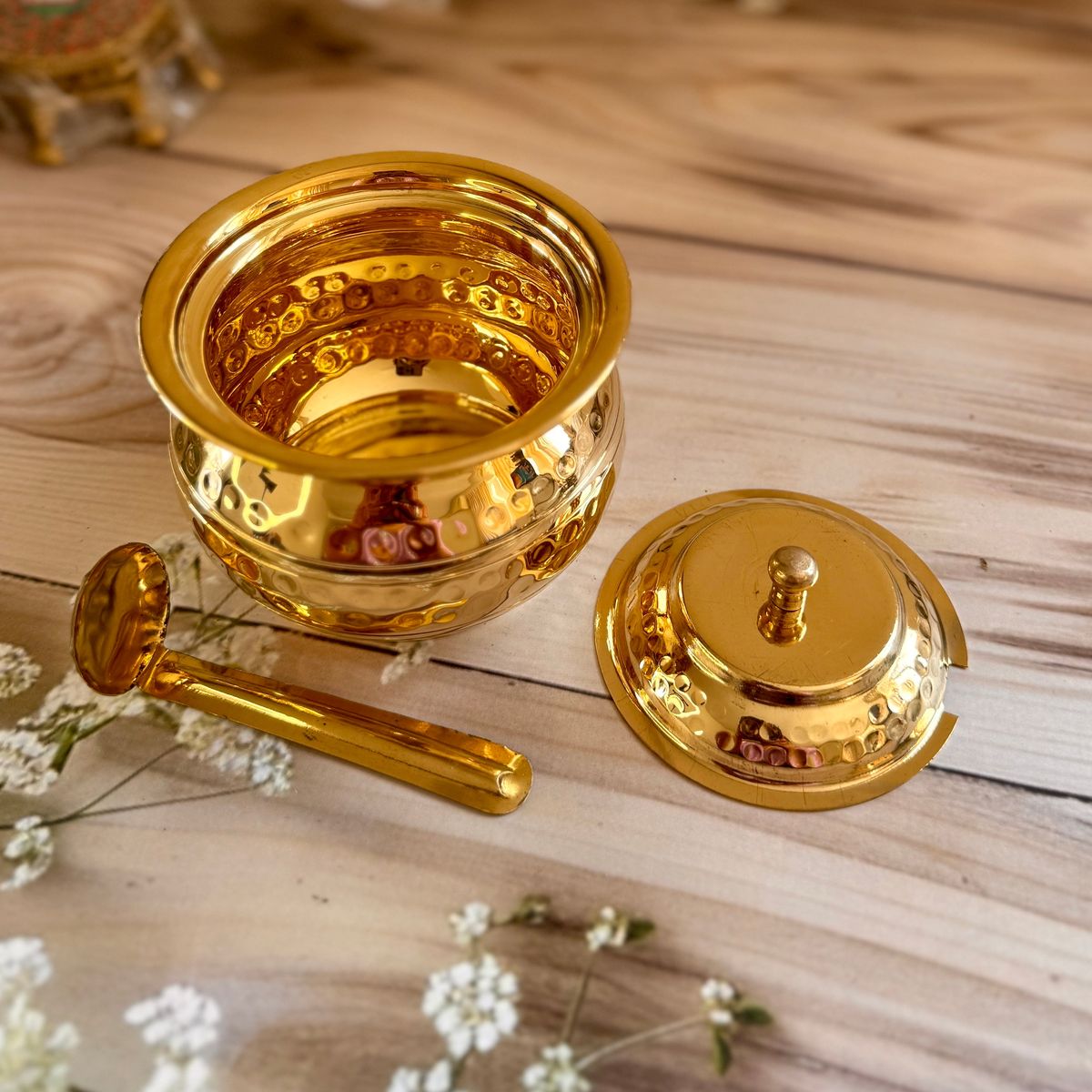 Premium Handcrafted Brass Ghee Pot — photo 3