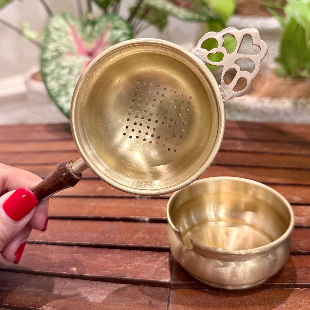 Pure Brass Tea Strainer with Bowl — photo 3