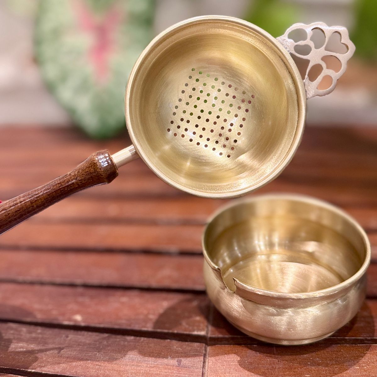Pure Brass Tea Strainer with Bowl — photo 5