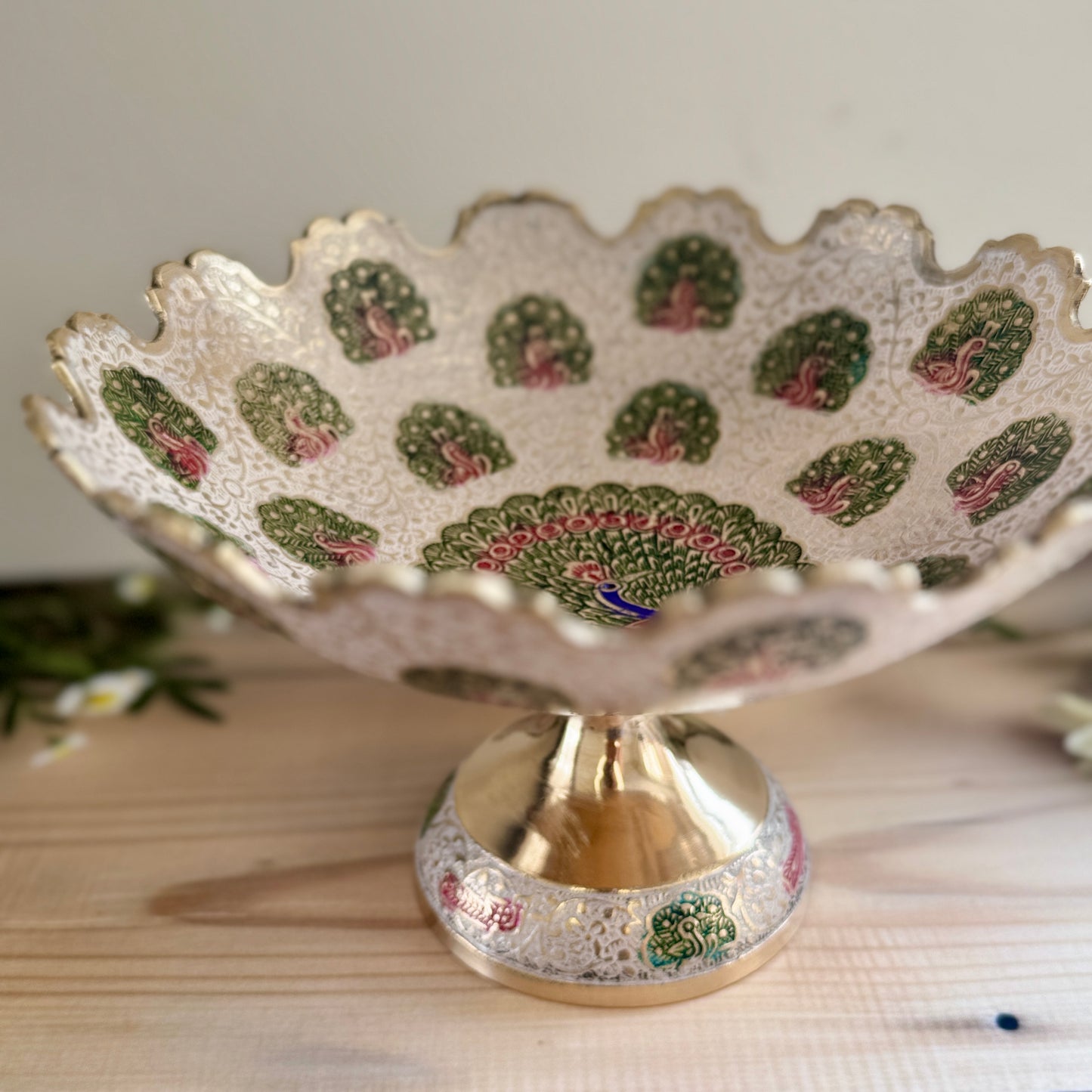 ✨ Premium Handcrafted Brass Fruit Bowl – Made in India
