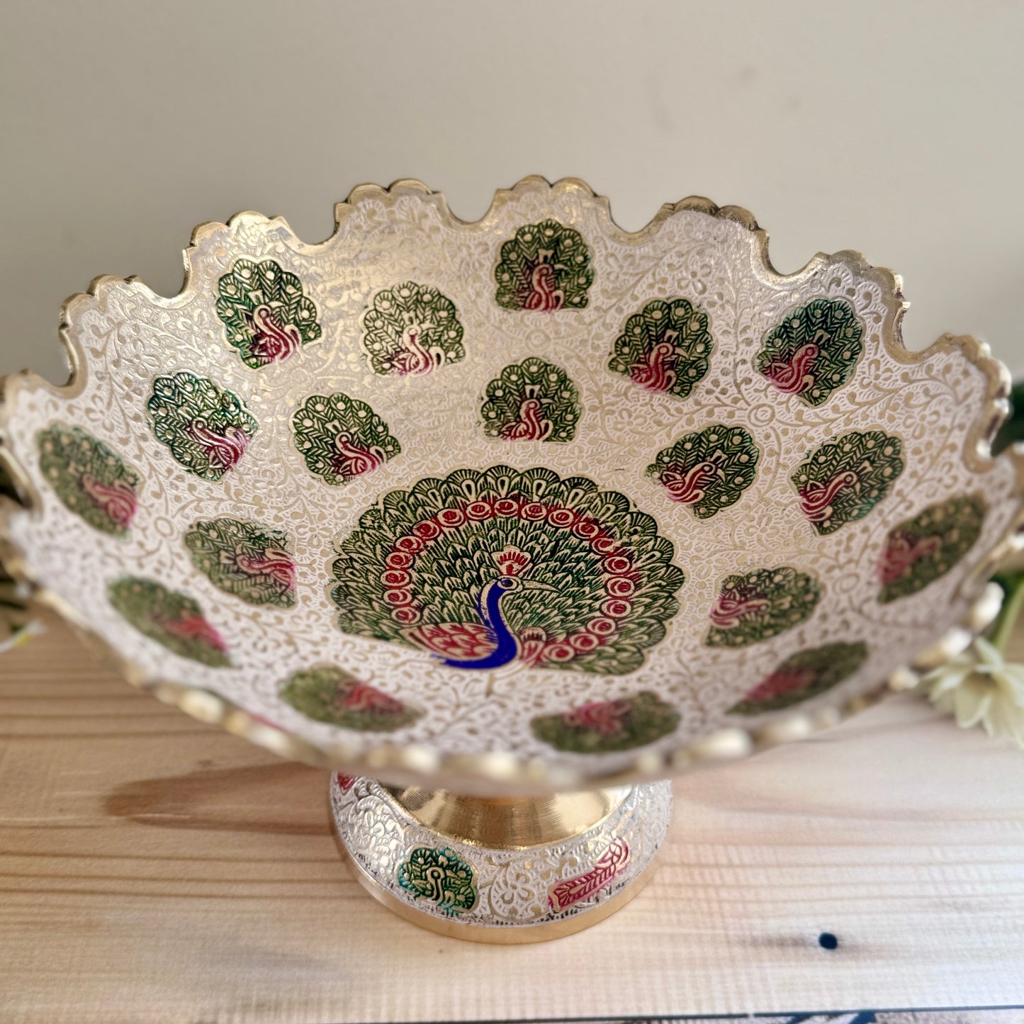 ✨ Premium Handcrafted Brass Fruit Bowl – Made in India