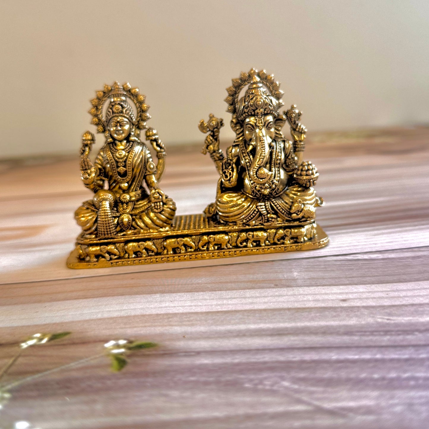 Premium Fine Brass Lakshmi Ganesha Idols