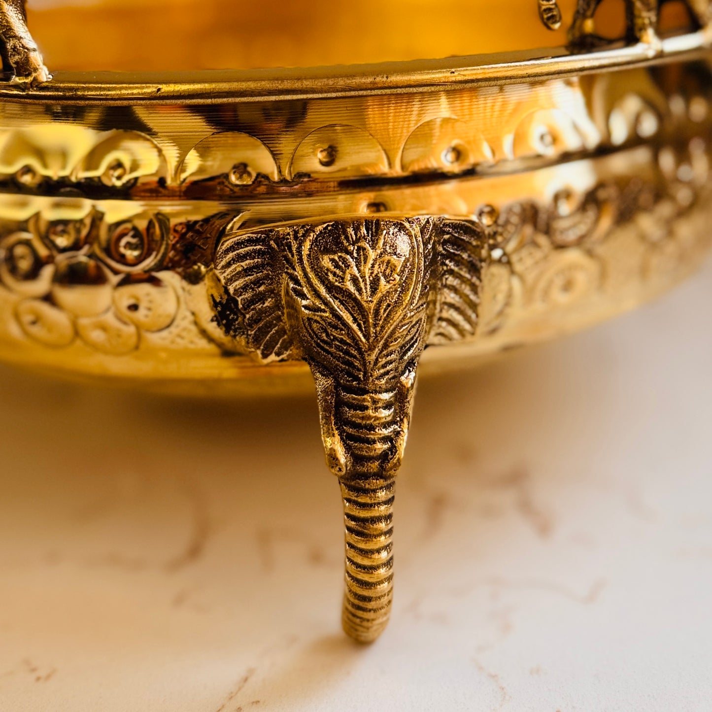 🐘 Premium Brass Elephant Urli Bowl