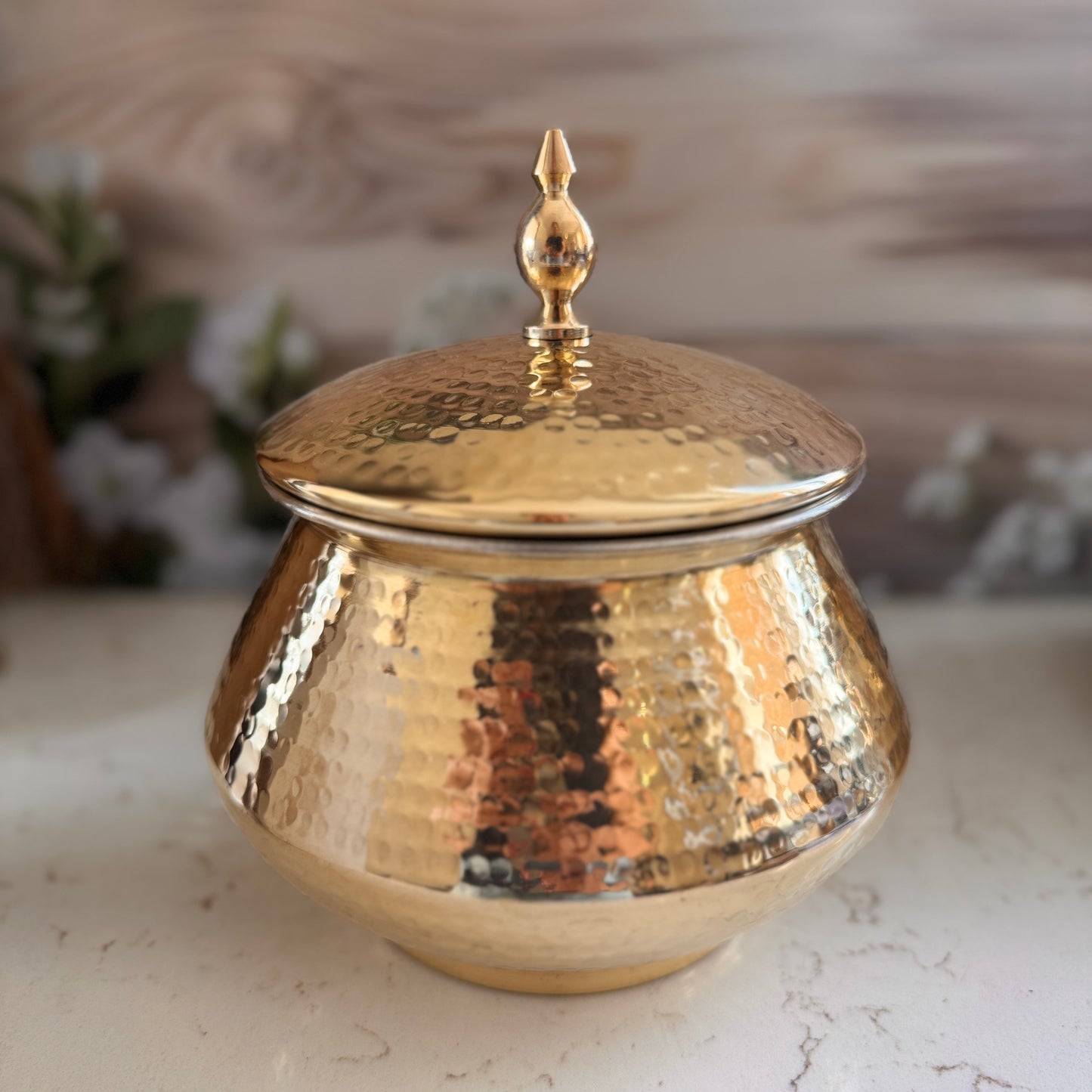 Nayi Naveli Premium Hand-Hammered Brass Biryani Matka Handi with Lid | Traditional Serving Pot for Biryani, Pulao & Curries | Made in India