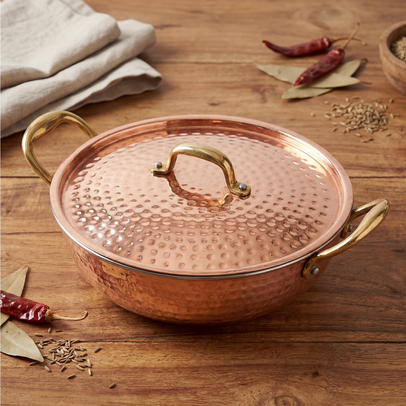 Nayi Naveli Premium Hammered Copper Kadhai with Lid (Tin Lined)